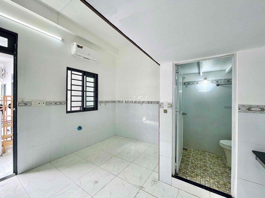 🏡 Cho Thuê Duplex 30m² Thang Máy Ban Công Full Nội Thất CV Gia Định