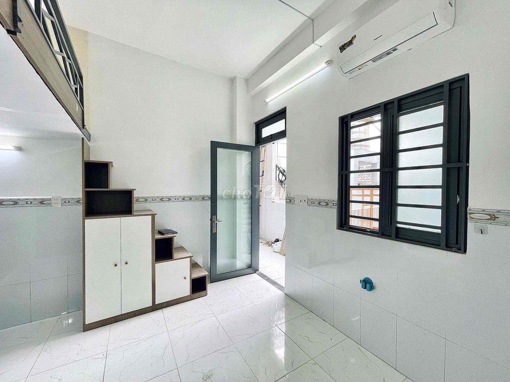 🏡 Cho Thuê Duplex 30m² Thang Máy Ban Công Full Nội Thất CV Gia Định