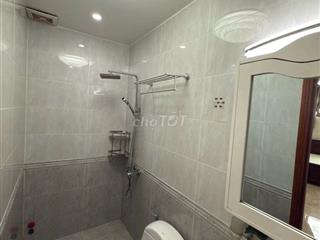 Mình cần nhượng lại phòng như hình giá 4tr, cọc 4tr.