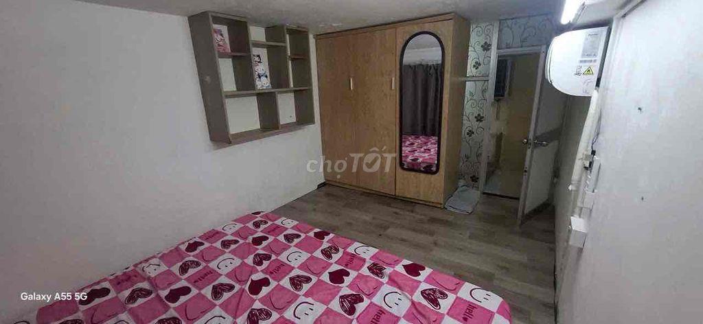 Phan Xích Long giá rẻ 2tr5 full nội thất tolet riêng an ninh tốt