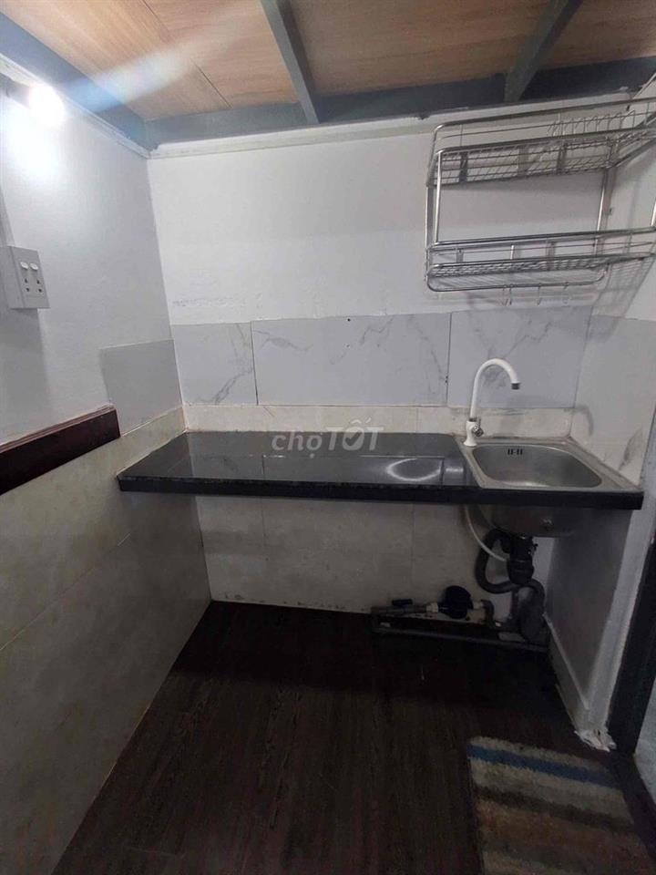 NGÔ TẤT TỐ BÌNH THẠNH GIÁ RẺ NỘI THẤT CƠ BẢN PHÒNG NHƯ HÌNH