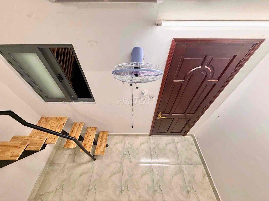 🔥CHO THUÊ PHÒNG TRỌ GÁC MỚI THANG MÁY K300 CỘNG HOÀ TÂN BÌNH