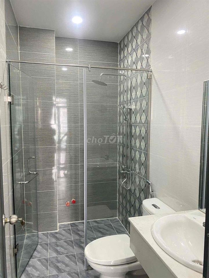 CHO THUÊ PHÒNG BAN CÔNG THOÁNG MÁT – PHAN XÍCH LONG, PHÚ NHUẬN