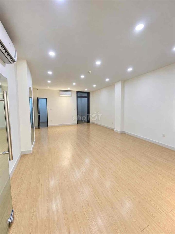 Cho thuê mặt bằng kinh doanh tại 86 Thích Quảng Đức