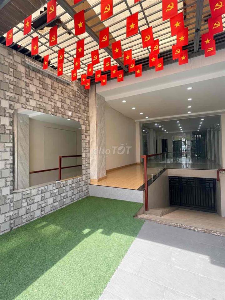 Cho thuê mặt bằng kinh doanh tại 86 Thích Quảng Đức