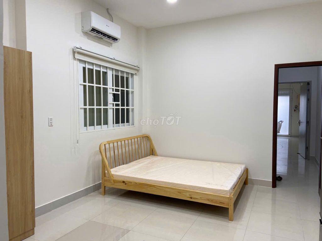 Phòng mới, đủ nội thất, bếp riêng Huỳnh Văn Bánh Phú Nhuận