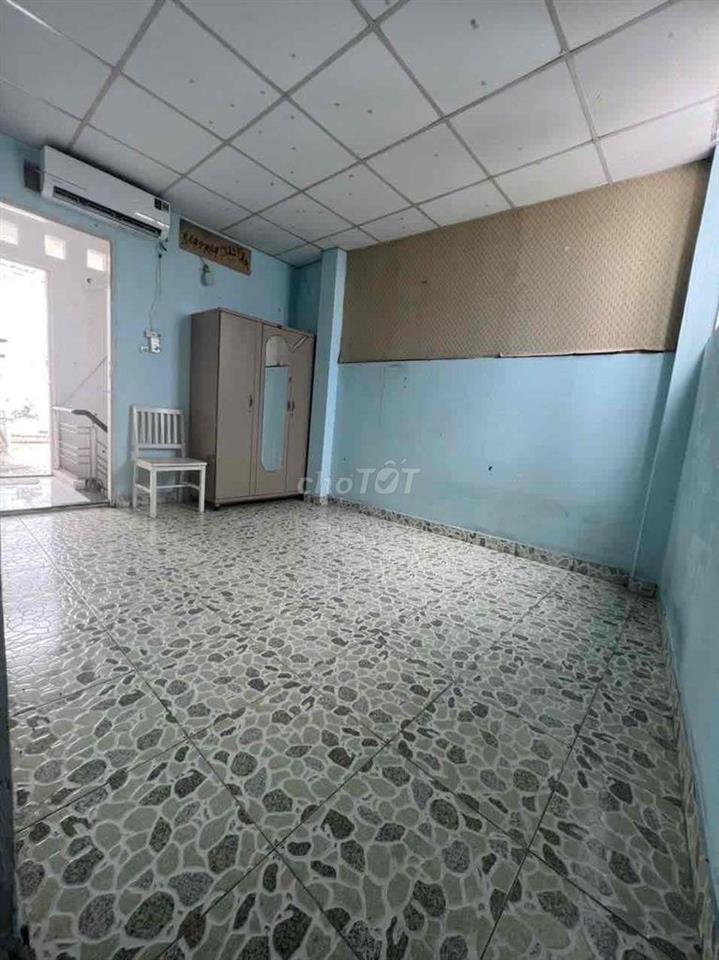 CHÍNH CHỦ CHO THUÊ CHDV CÓ CỬA SỔ, BAN CÔNG