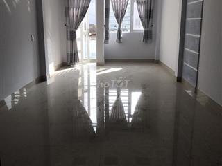 Cho thuê tầng 2  50m2 giá 6tr