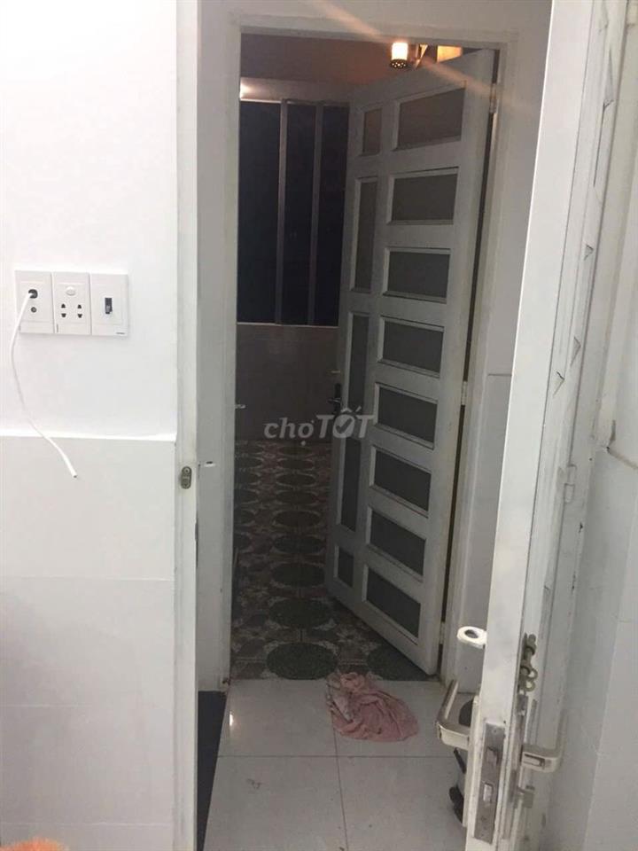 Phòng trọ cho thuê Phan Xích Long