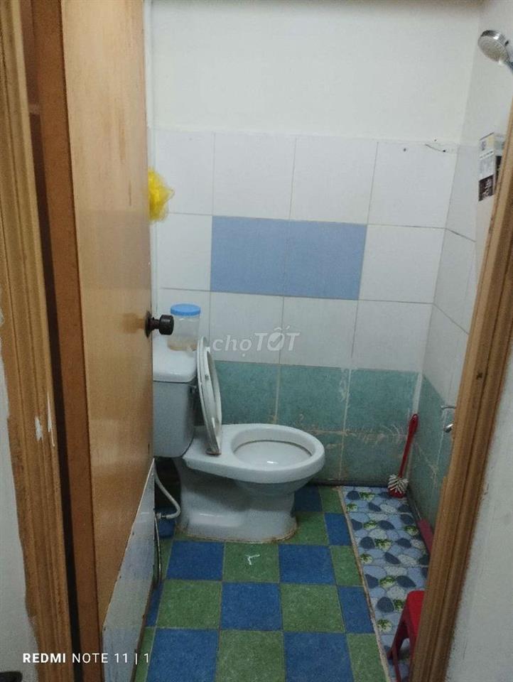 pass phòng đầu T8 mik chuyển đi 