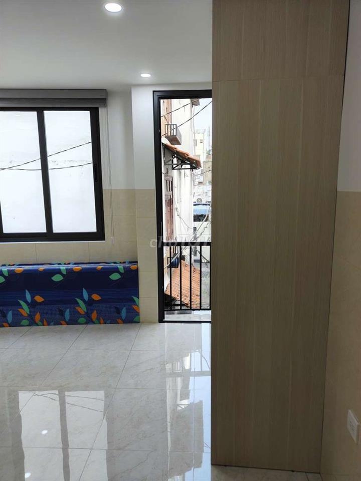 Cần cho thuê phòng ngay chợ Phú Nhuận