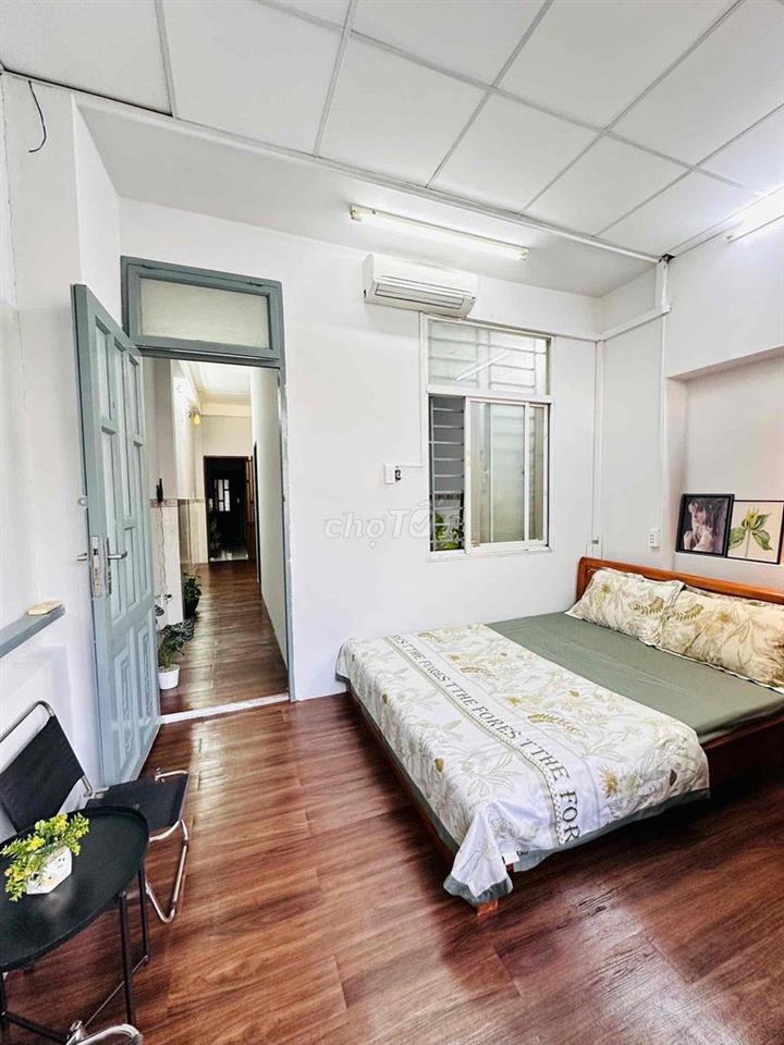 CĂN HỘ 2PN CÓ BANCOL RỘNG RÃI THOÁNG MÁT