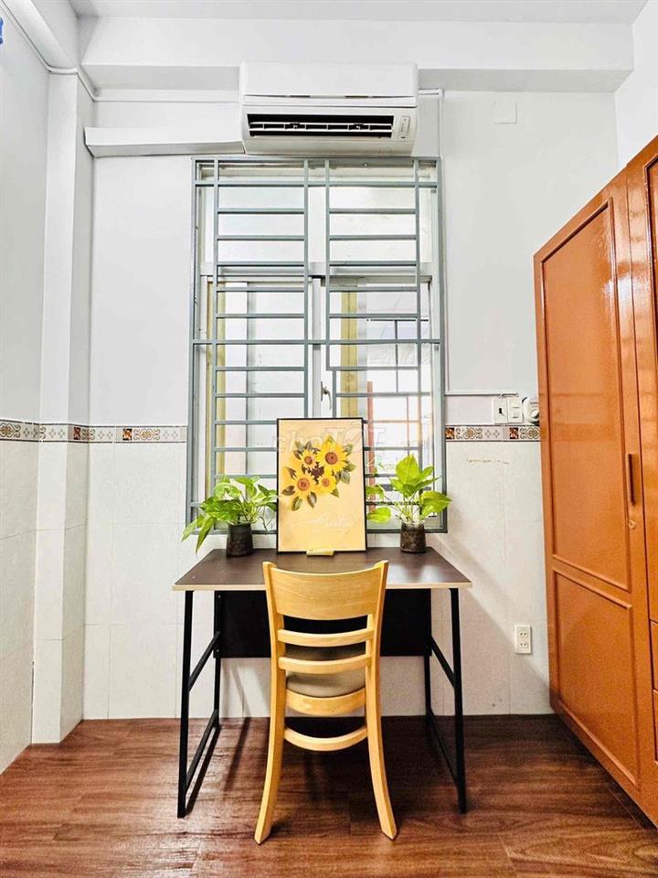 CĂN HỘ 2PN CÓ BANCOL RỘNG RÃI THOÁNG MÁT