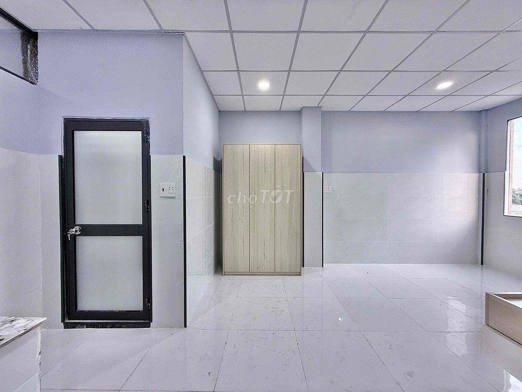 TRỐNG SẴN STUDIO RỘNG RÃI MỚI 100%