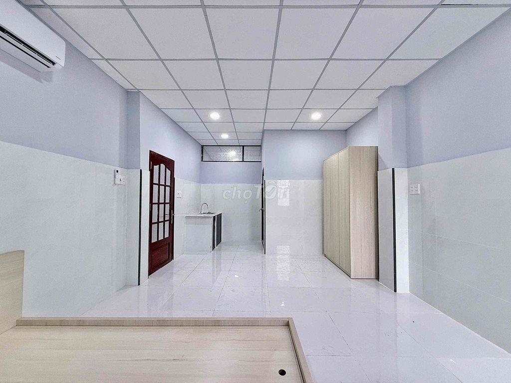 TRỐNG SẴN STUDIO RỘNG RÃI MỚI 100%