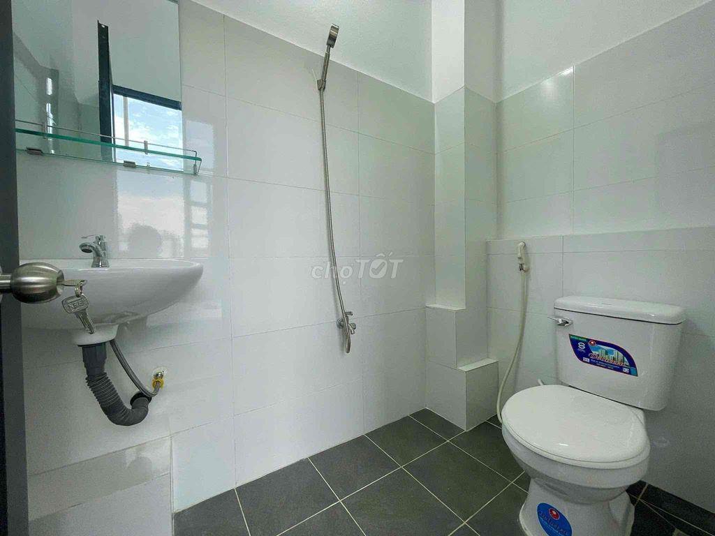 TRỐNG SẴN STUDIO FULL NỘI THẤT CÓ BANCOL