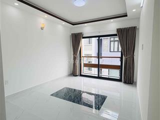 PHÒNG ĐẸP CÓ BAN CÔNG TẠI PHÚ NHUẬN