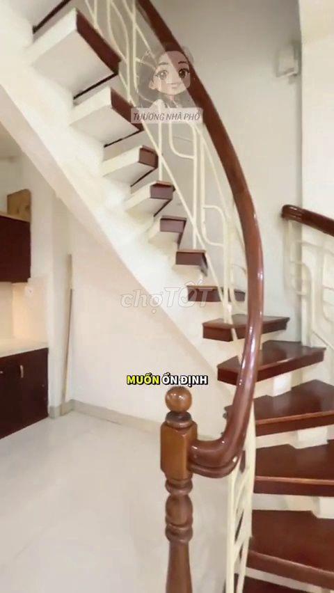 Bán nhà hẻm Cao Đạt, Quận 5, 5.88 Tỷ