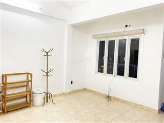 Bán căn hộ chung cư Lý Văn Phức, phường Tân Định, Quận 1. Giá rẻ