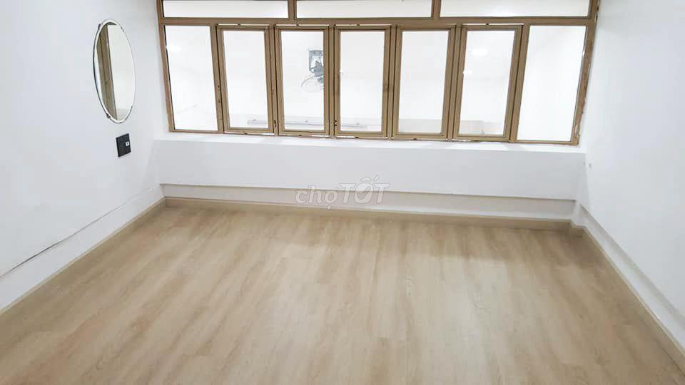 Bán căn hộ chung cư Lý Văn Phức, phường Tân Định, Quận 1. Giá rẻ