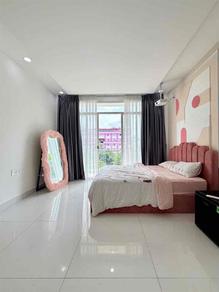 🏡 CHO THUÊ CĂN HỘ BAN CÔNG - ĐỦ NỘI THẤT - GIÁ TỐT GẦN BITEXCO THÁNG 8
