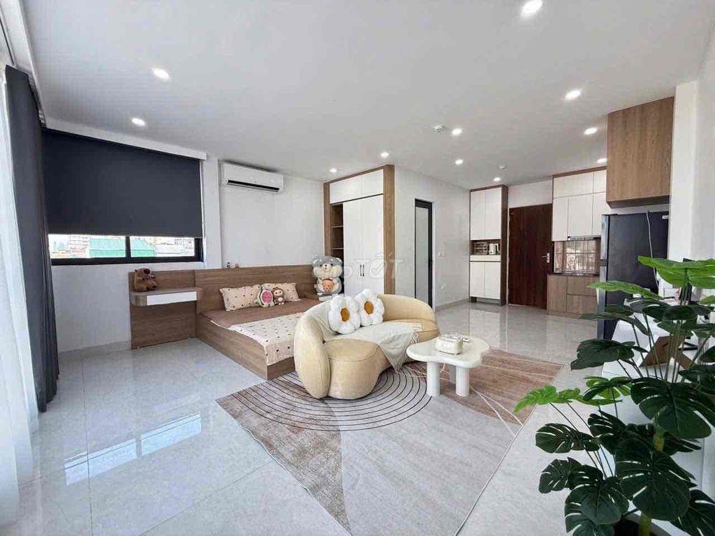🔥CHO THUÊ CĂN HỘ RỘNG CỬA SỔ TRỜI FULL NỘI THẤT MỚI 100% THÁNG 9/2026