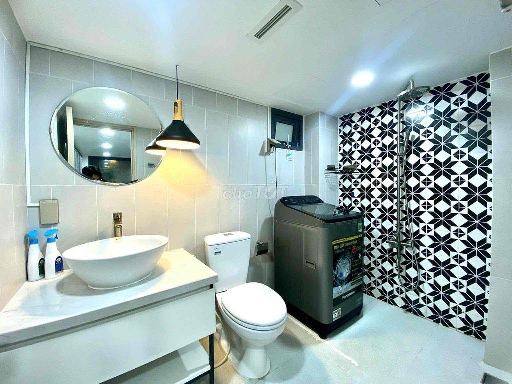 🔥 Hiếm! 1PN Có Phòng Khách Riêng Ngay Lê Văn Sỹ, Quận 3