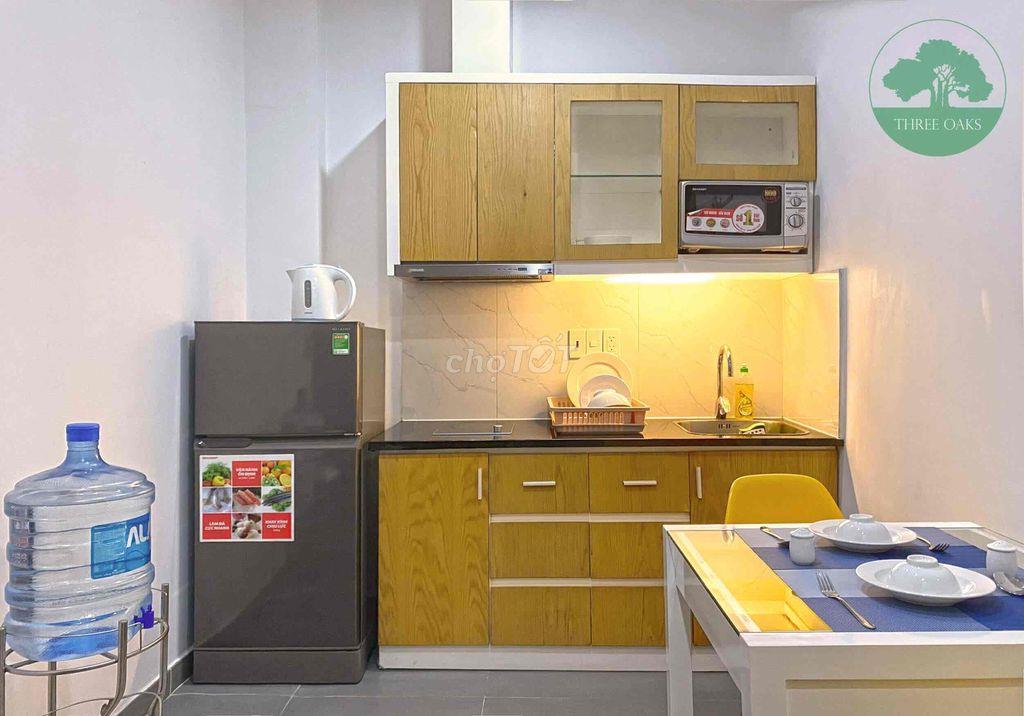 Penthouse, 1 phòng ngủ, ban công giữa lòng sg