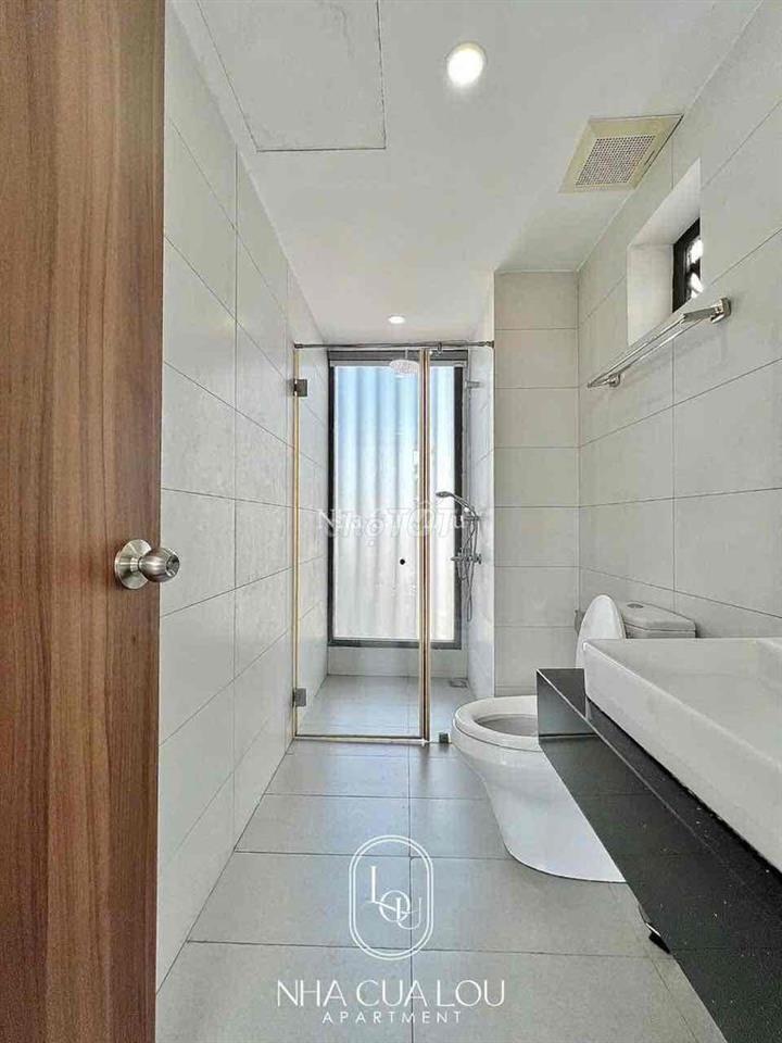 CHO THUÊ CĂN HỘ FULL NỘI THẤT CÓ BAN CÔNG – LÊ THỊ RIÊNG, QUẬN 1