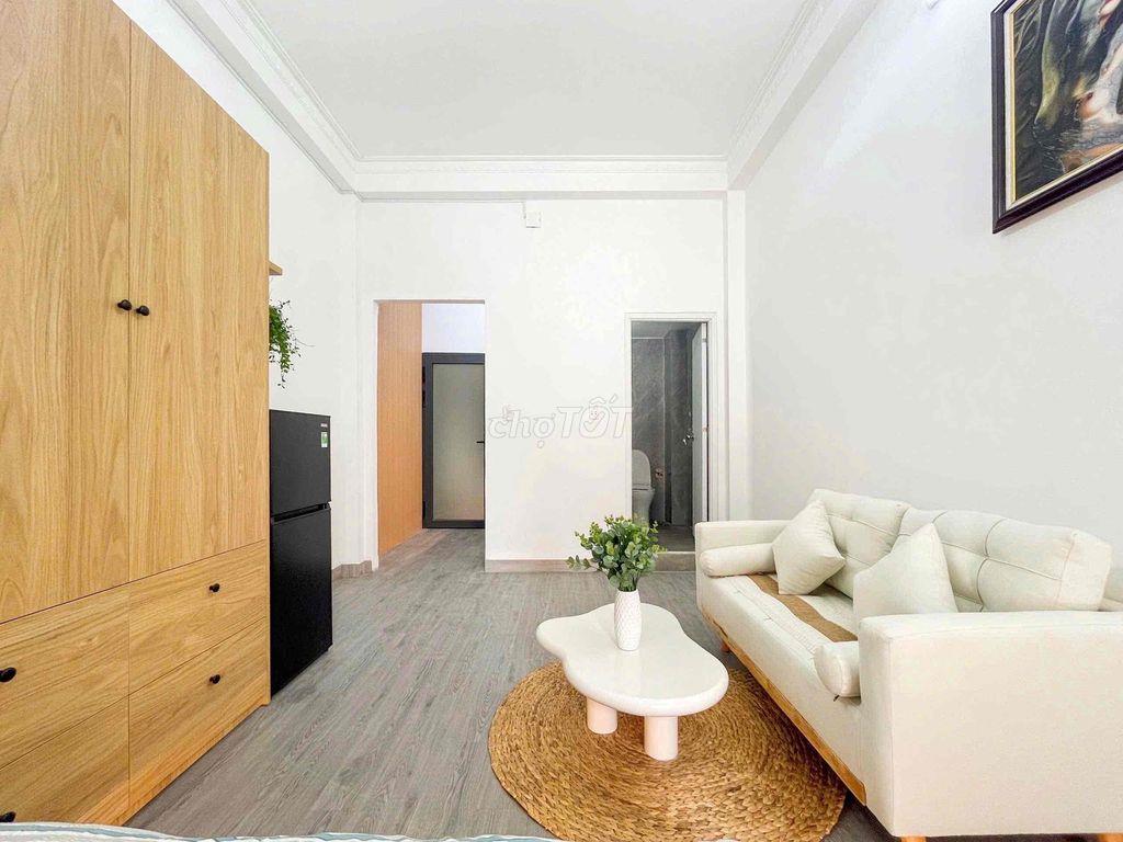 TRỐNG SẴN CĂN STUDIO BAN CÔNG TÁCH BẾP NGAY TRUNG TÂM Q3 GIÁ ƯU ĐÃI