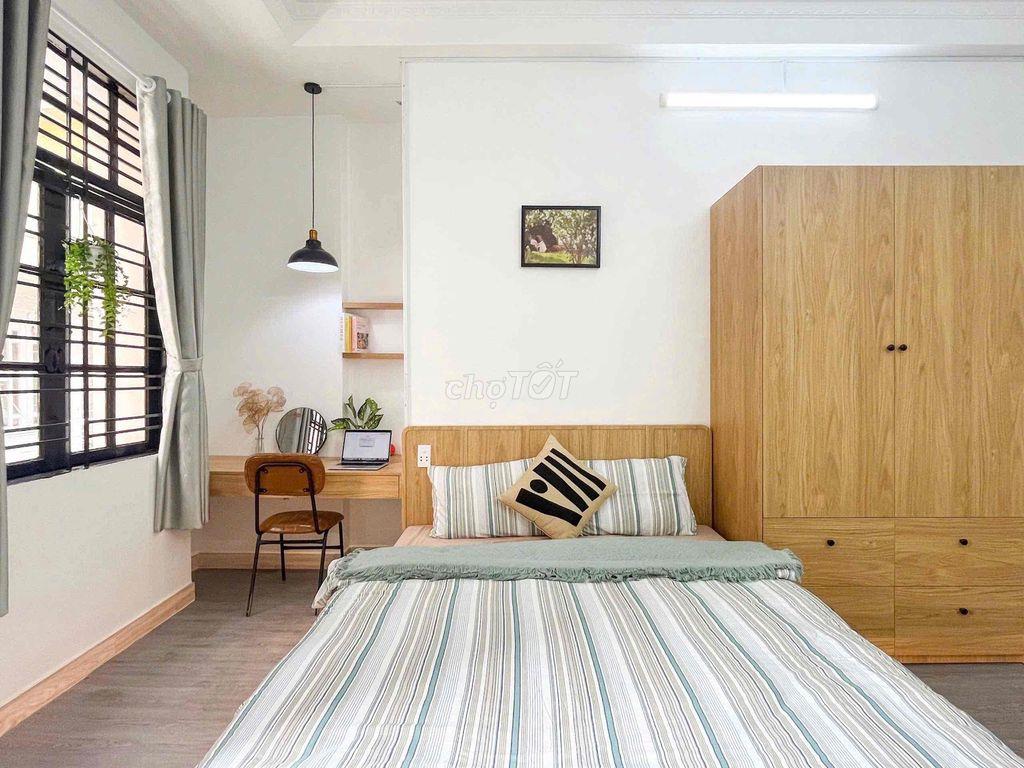 TRỐNG SẴN CĂN STUDIO BAN CÔNG TÁCH BẾP NGAY TRUNG TÂM Q3 GIÁ ƯU ĐÃI