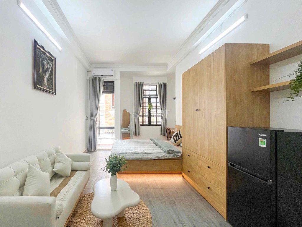 TRỐNG SẴN CĂN STUDIO BAN CÔNG TÁCH BẾP NGAY TRUNG TÂM Q3 GIÁ ƯU ĐÃI