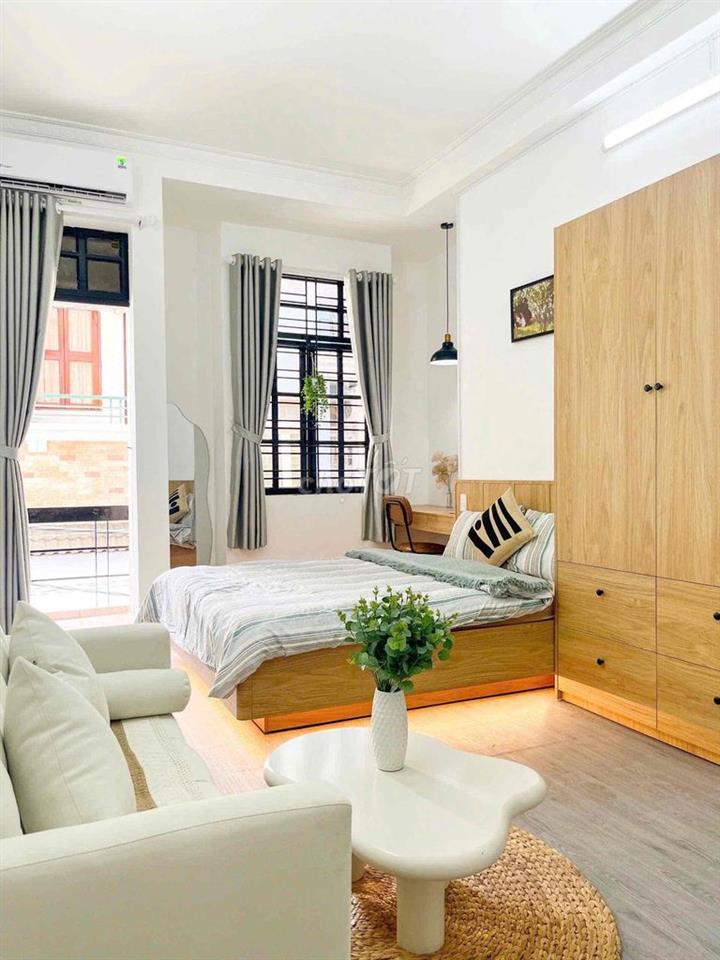 TRỐNG SẴN CĂN STUDIO BAN CÔNG TÁCH BẾP NGAY TRUNG TÂM Q3 GIÁ ƯU ĐÃI