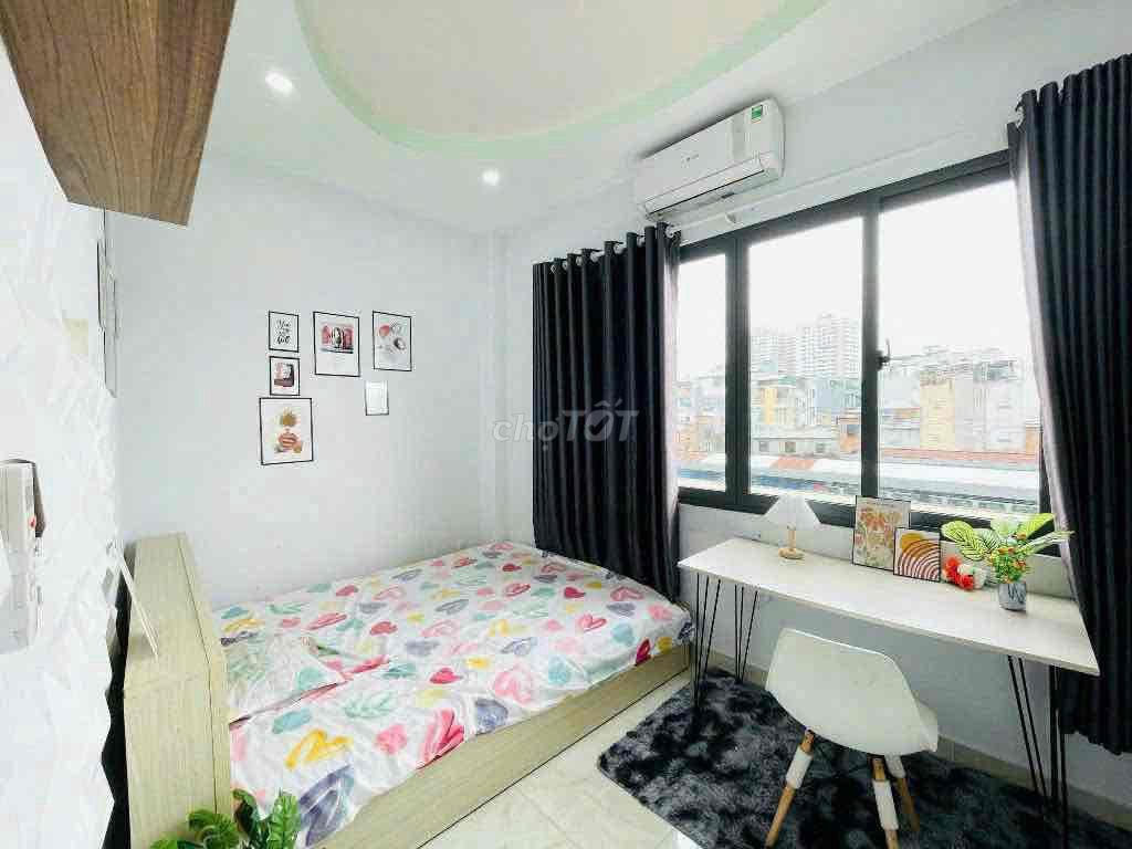 TRỐNG SẴN 2 CĂN DẠNG STUDIO CỬA SỔ TRỜI THOÁNG GẦN HỒ CON RÙA Q3