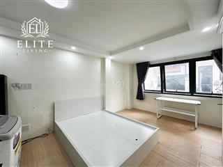 TRỐNG SẴN 2 CĂN DẠNG STUDIO CỬA SỔ TRỜI THOÁNG GẦN HỒ CON RÙA Q3