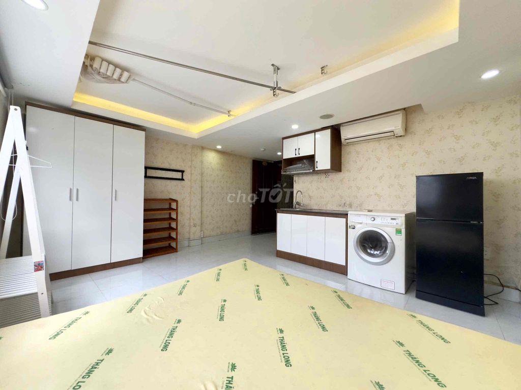 TRỐNG SẴN CĂN STUDIO FULL NT MÁY GIẶT RIÊNG NGAY TRUNG TÂM Q3