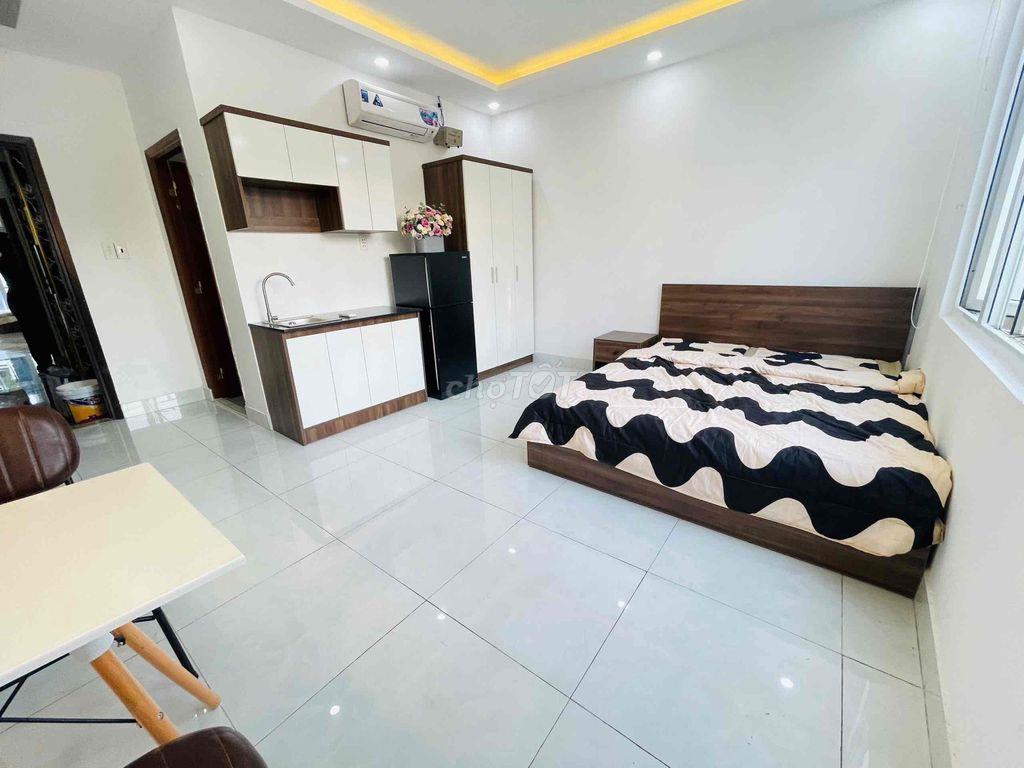 TRỐNG SẴN CĂN STUDIO FULL NT MÁY GIẶT RIÊNG NGAY TRUNG TÂM Q3