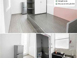 TRỐNG SẴN CĂN STUDIO CỬA SỔ TRỜI THOÁNG TRUNG TÂM Q1 - THẢO CẦM VIÊN