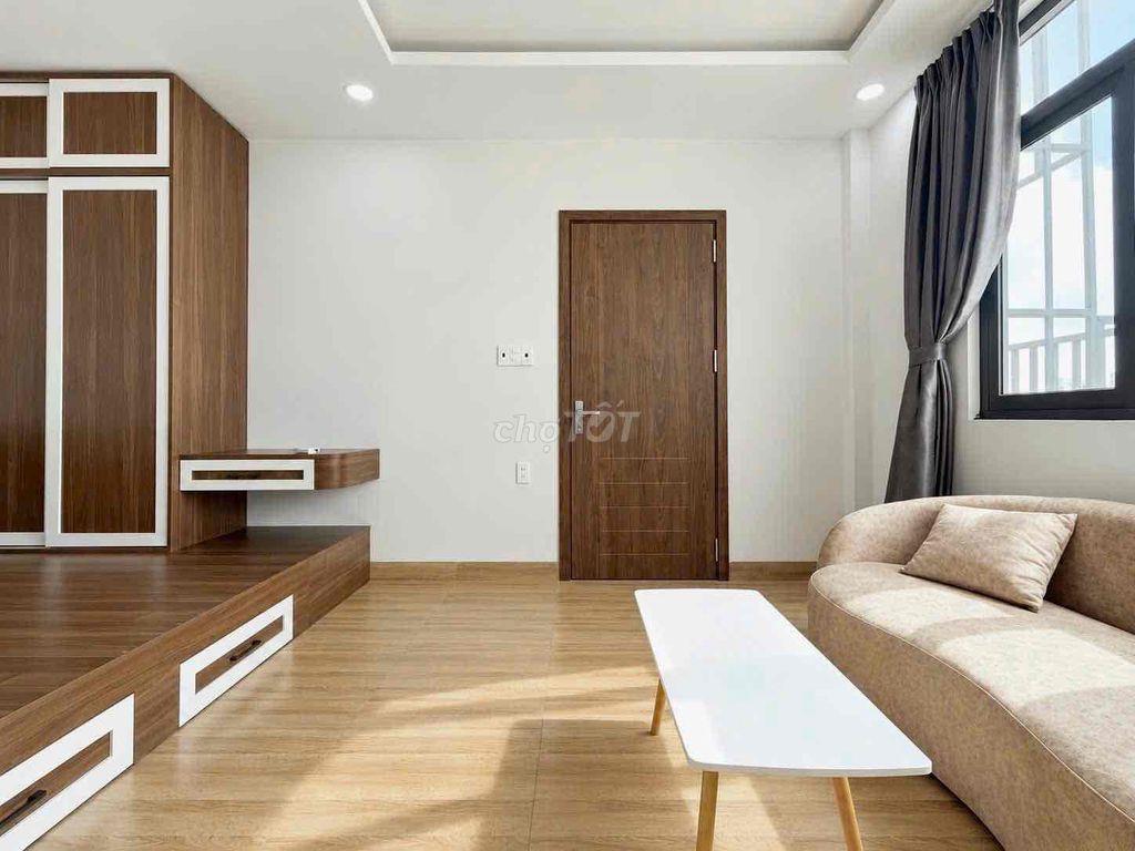 CHO THUÊ CĂN HỘ STUDIO CỬA SỔ LỚN ĐẦY ÁNH SÁNG  NGAY TRUNG TÂM Q1