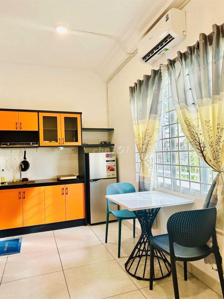 CHO THUÊ CĂN HỘ MINI - 2 PHÚT DI CHUYỂN NHÀ THỜ TÂN ĐỊNH