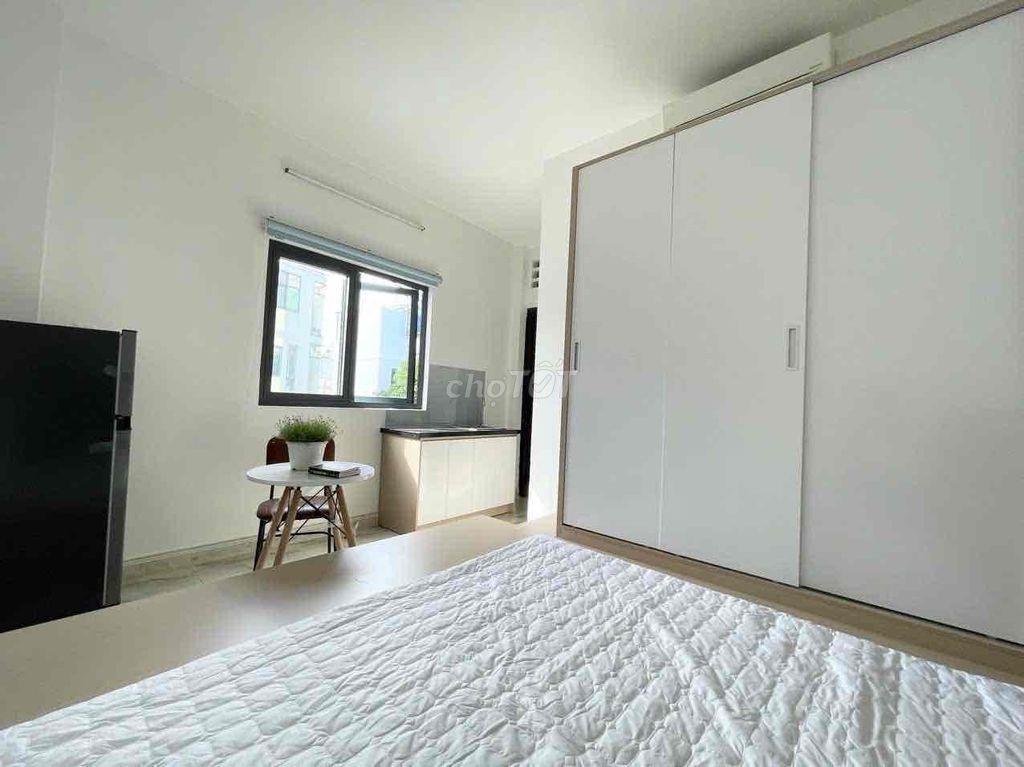 Studio_Cửa sổ_Full nội thất_Thang máy_Thoáng_Dinh độc lập_Viettel towe