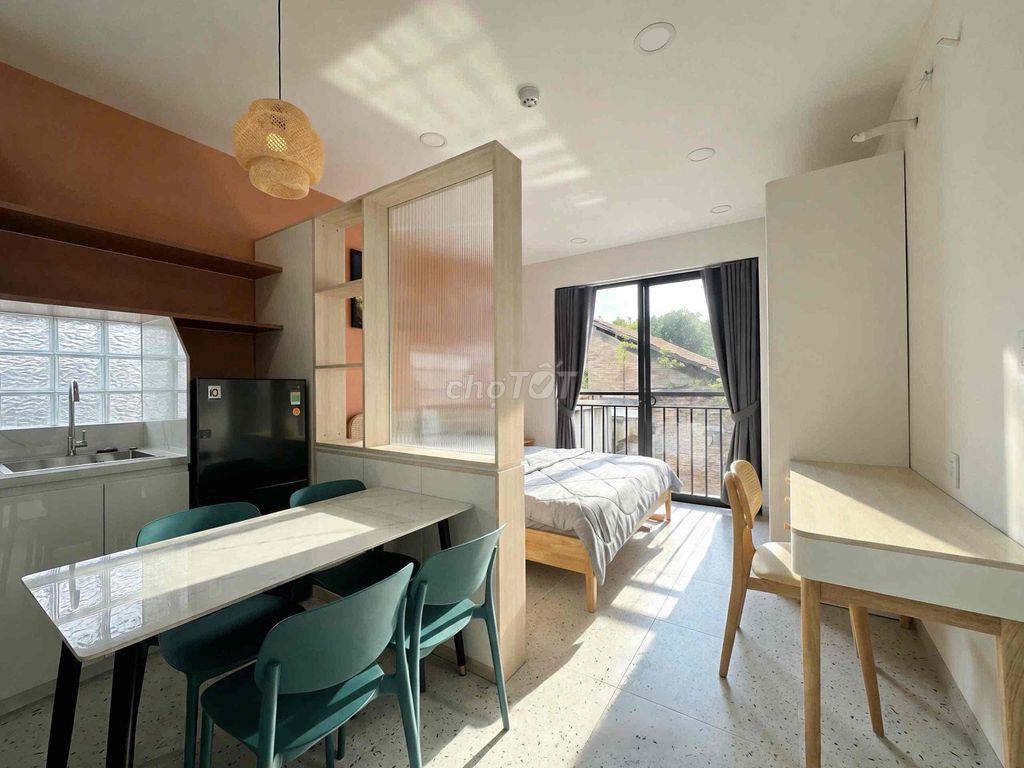 CĂN HỘ QUẬN 3 FULL NỘI THẤT GẦN DINH ĐỘC LẬP, CV LÊ VĂN TÁM