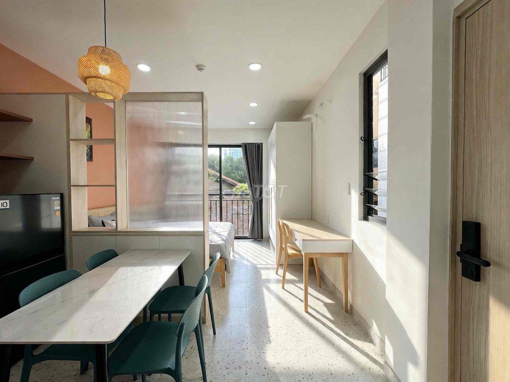 CĂN HỘ QUẬN 3 FULL NỘI THẤT GẦN DINH ĐỘC LẬP, CV LÊ VĂN TÁM