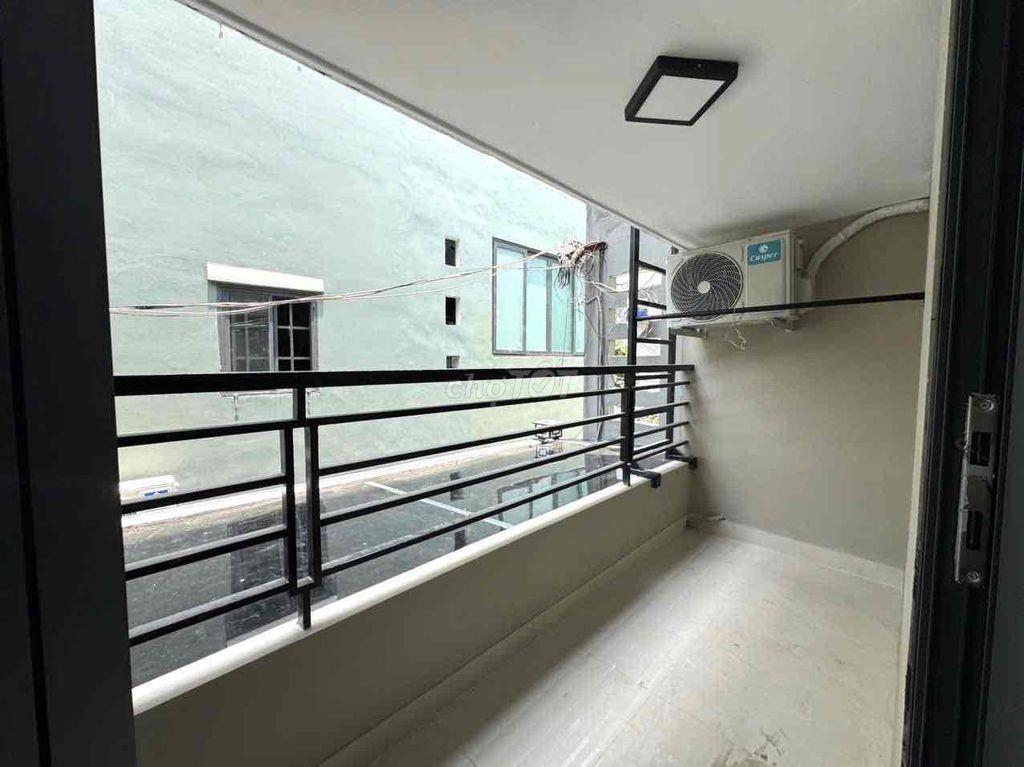 CĂN HỘ QUẬN 4 KẾ BÊN TRƯỜNG ĐẠI HỌC NGUYỄN TẤT THÀNH, ĐẠI HỌC LUẬT