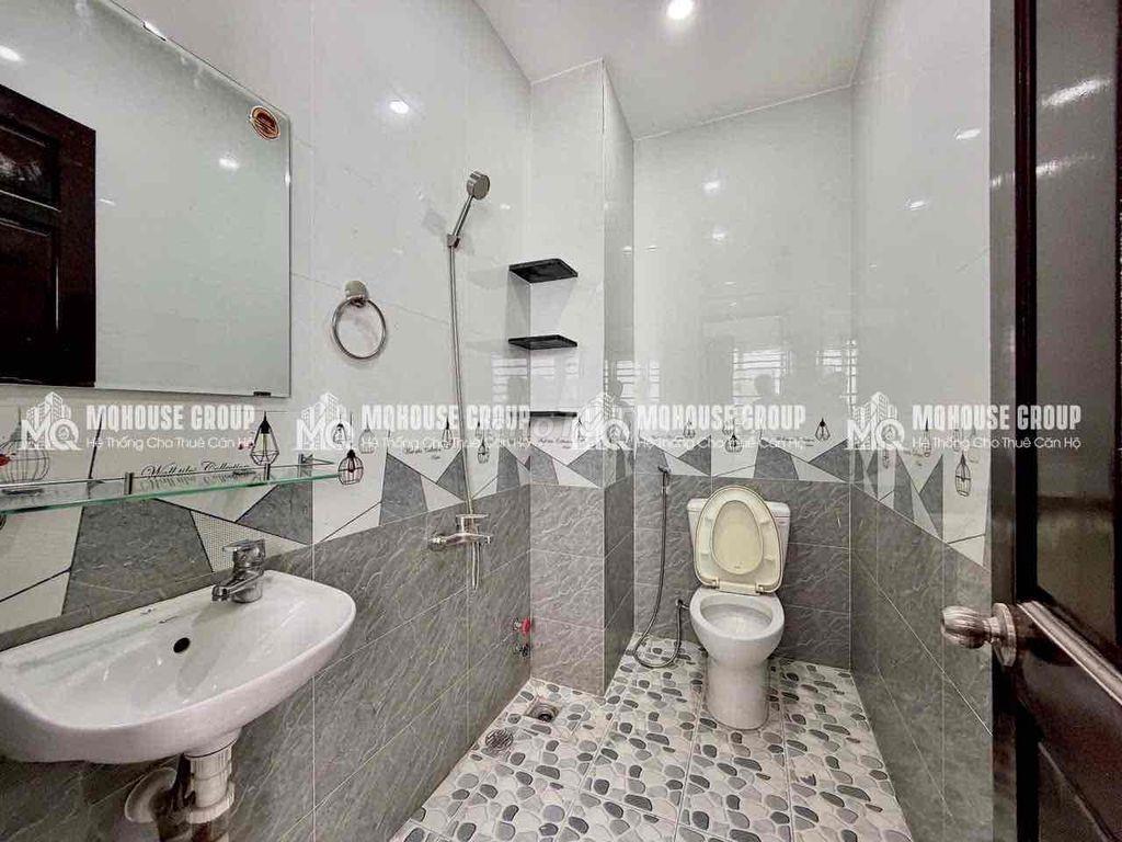CĂN HỘ BAN CÔNG QUẬN TÂN BÌNH GẦN CÔNG VIÊN LÊ THỊ RIÊNG, VINCOM PLAZA