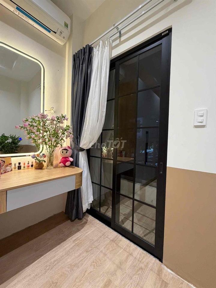 KHAI TRƯƠNG CĂN HỘ QUẬN 4 KẾ BẾN NHÀ RỒNG, CẦU MỐNG, PHỐ ĐI BỘ NG HUỆ
