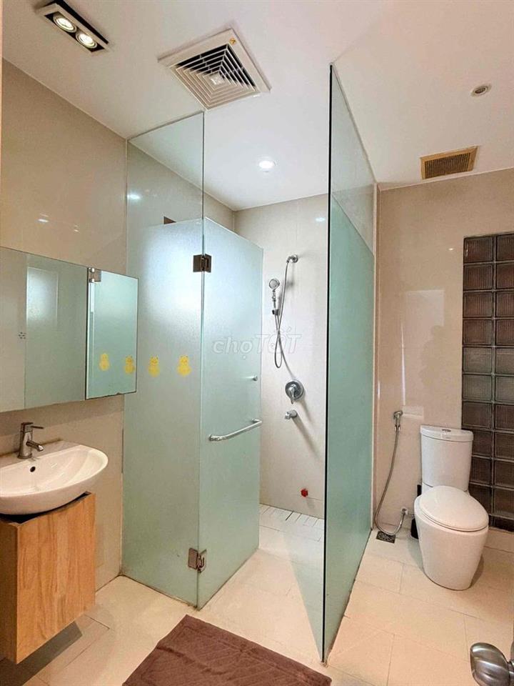 CĂN HỘ FULL NỘI THẤT BAN CÔNG GẦN CÔNG VIÊN LÊ THỊ RIÊNG, VẠN HẠNH MAL