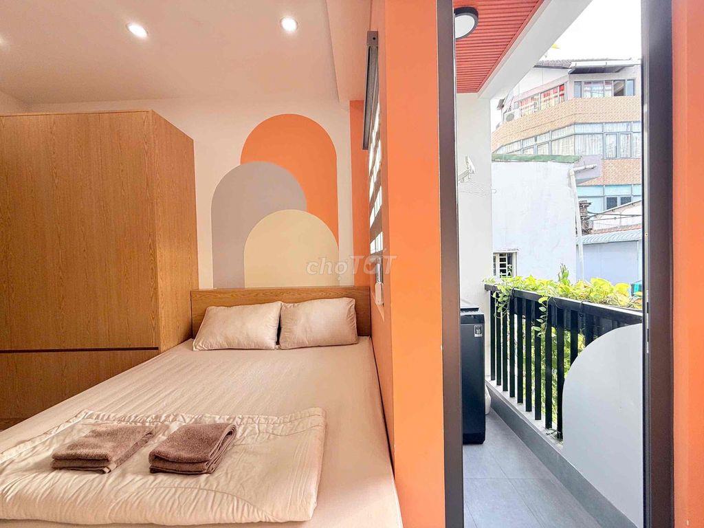 Cho thuê studio full nội thất balcon gần Vòng Xoay Dân Chủ Quận 10