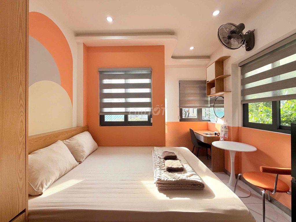 Cho thuê studio full nội thất balcon gần Vòng Xoay Dân Chủ Quận 10