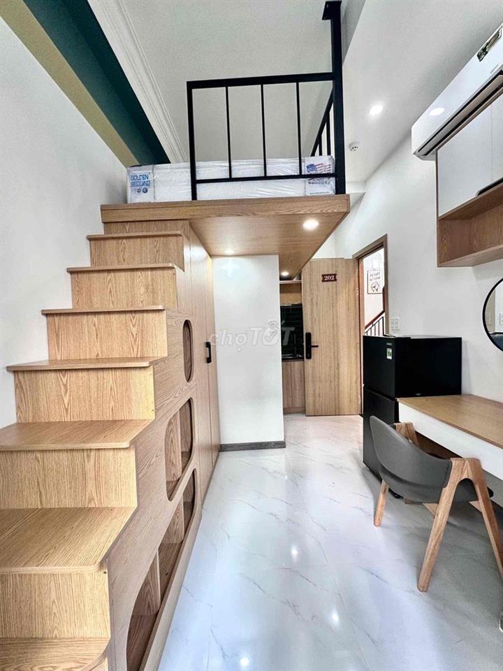 Cho Thuê Căn Hộ Full Nội Thất, Balcon Cửa Sổ Thoáng Mát Quận 10